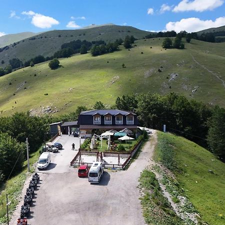 לינה וארוחת בוקר Honey Valley Bjelašnica מראה חיצוני תמונה