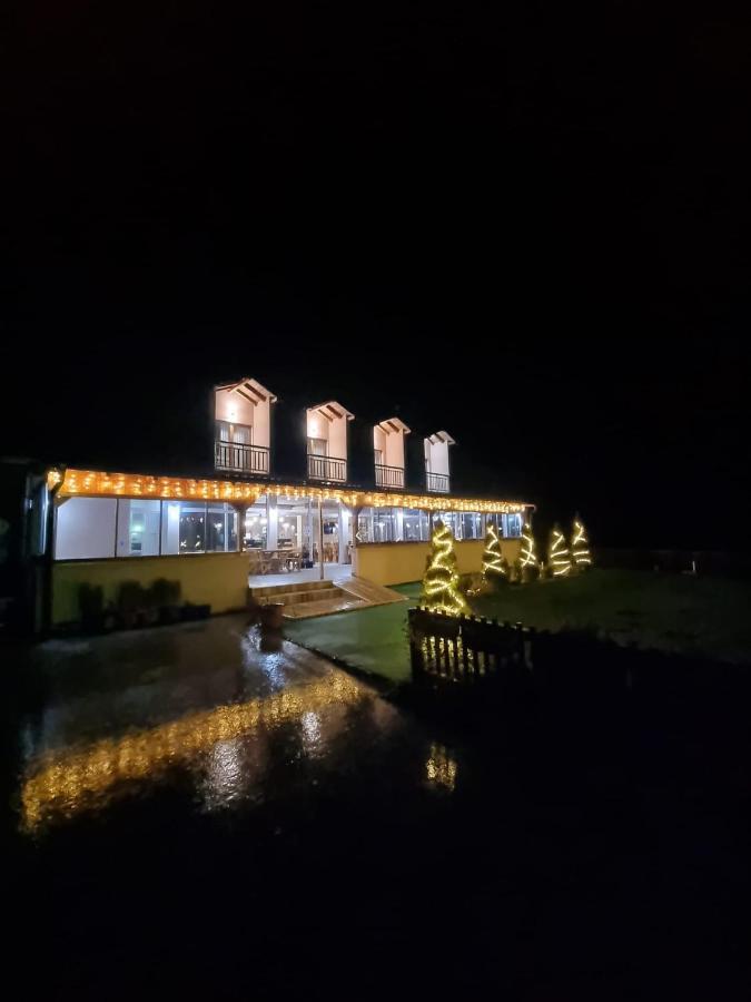 לינה וארוחת בוקר Honey Valley Bjelašnica מראה חיצוני תמונה