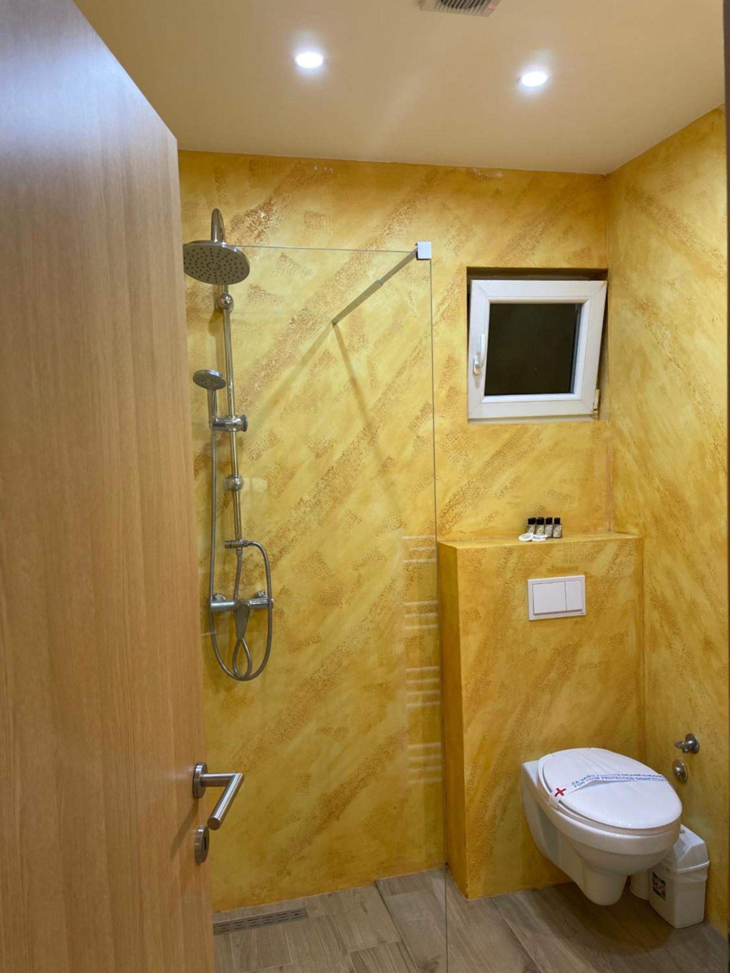 לינה וארוחת בוקר Honey Valley Bjelašnica מראה חיצוני תמונה
